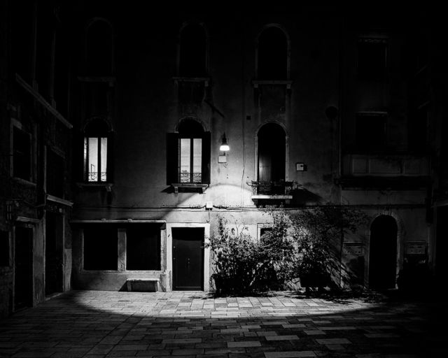 .
Pentax 67
Kodak Tri-X 400
Rodinal

#baad5eed #ishotfilm #analogphotography #grainisgood #bnwzone #bnw_switzerland #bnwphotography #bnw_magazine #bnwawards #filmbnw #filmphotomag #infilmwetrust #filmisnotdead #filmisbetter #blackandwhitephotographymag #shotitwithfilm #theanalogclub #deepblackmag #monochrome #monochromatic #monochromephotography #argentique #blackandwhitephotography #bnw #blackandwhite #photography #photooftheday #bnw_captures #schwarzweissfotografie #NDLP26